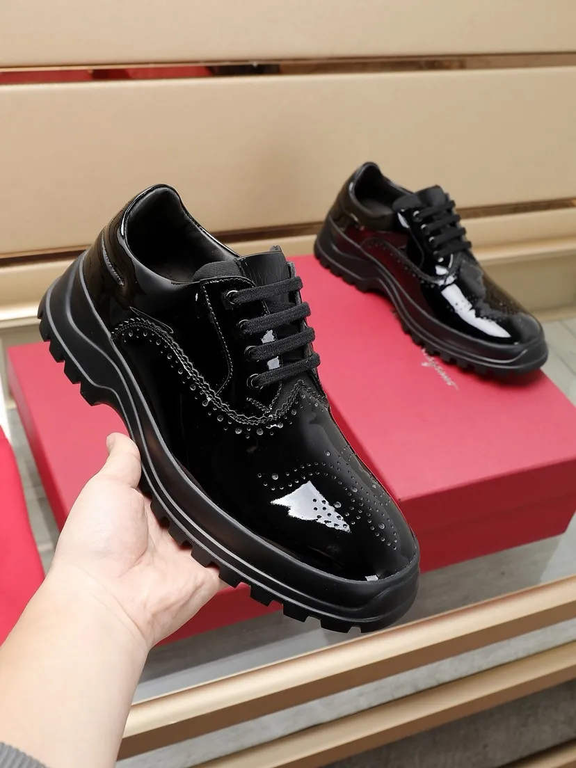 Factory P680💰🔥《Ferragamo》👏Latest•High-end top brand luxury~purchasing agent, top~quality. New fashionable business men's shoes 🔜The uppers are made of original first-layer open-edge beaded cowhide➕cowhide·lining, with fine workmanship. The original stylish and soft combination wear-resistant and non-slip outsole is light and comfortable on the feet. The real thing looks better in real photos. Number of yards: 38--44 (45 and 46 can be customized)